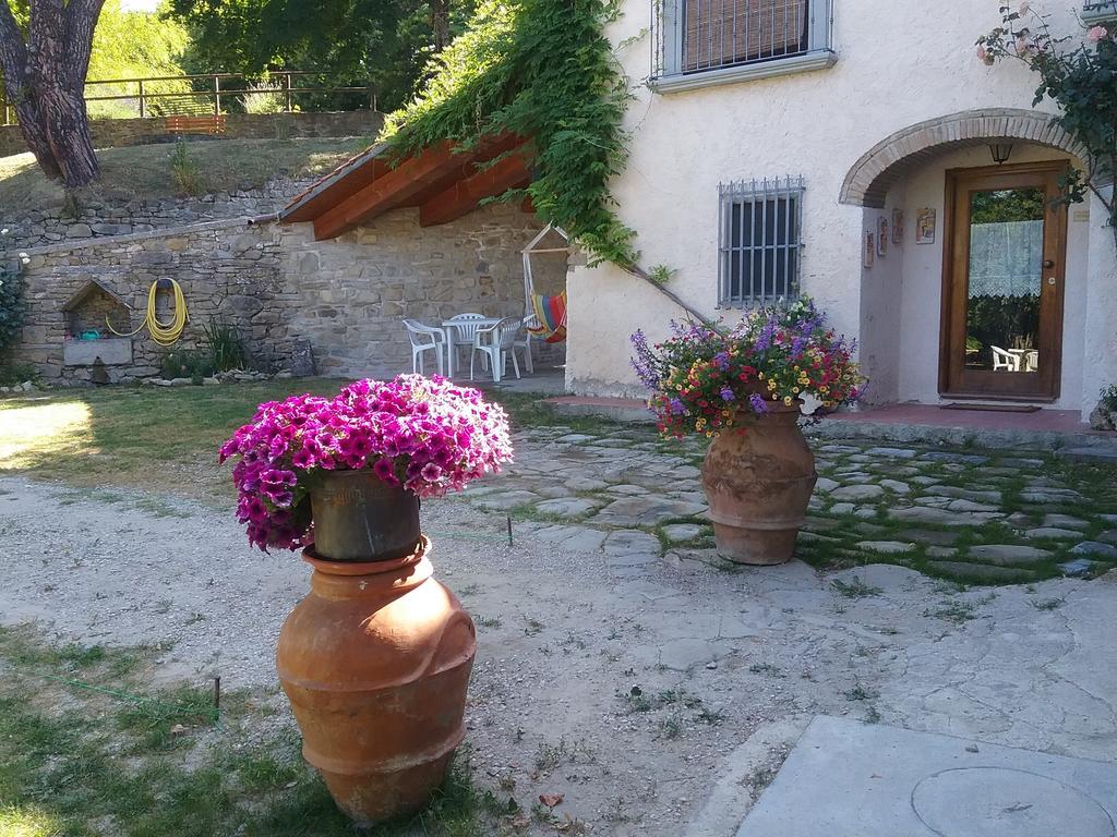 Casa Vacanze Podere Ugolini Ronta Екстериор снимка