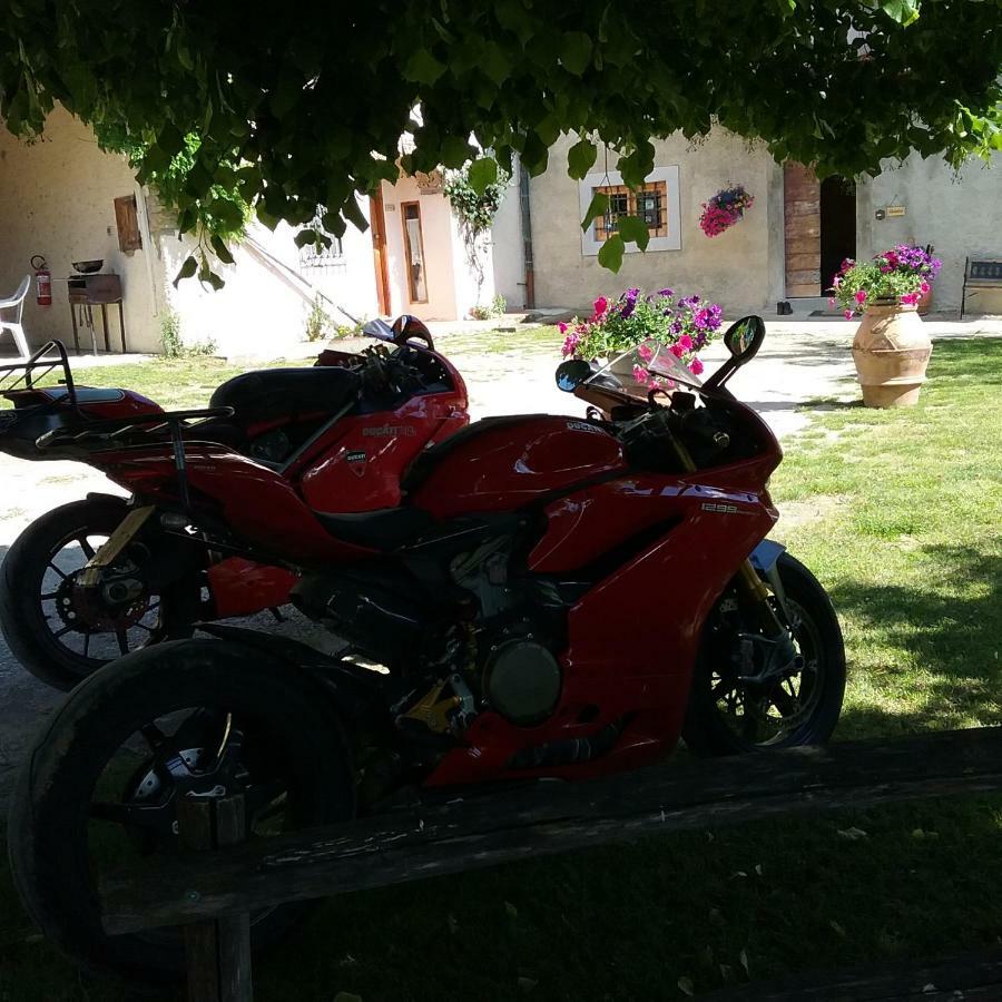 Casa Vacanze Podere Ugolini Ronta Екстериор снимка